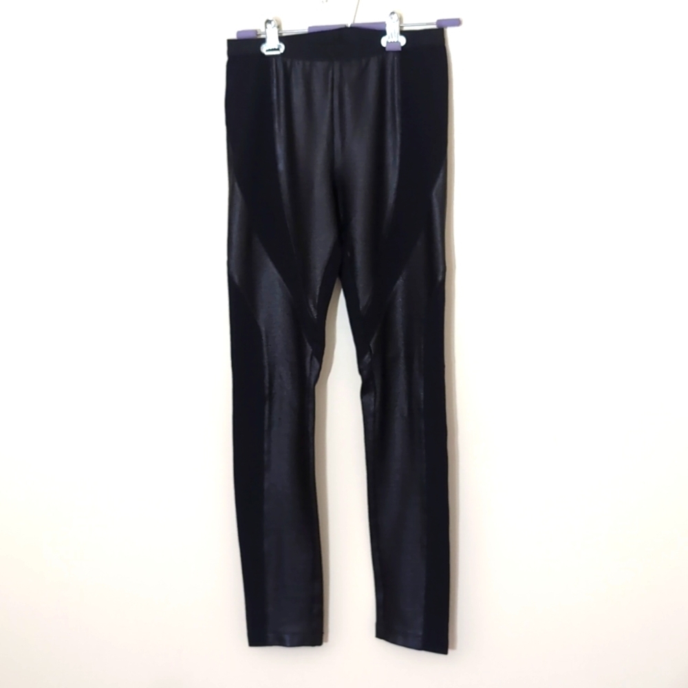 BCBGMAXAZRIA| Black With Faux Leather Leggings